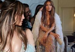 Jennifer Lopez Paris Moda Haftası’na şıklığı ve güzelliğiyle damga vurdu!