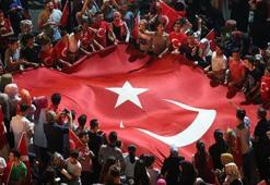 15 TEMMUZ RESMİ TATİL Mİ? 15 TEMMUZ KAMU VE ÖZEL SEKTÖR TATİL Mİ? 15 TEMMUZ HANGİ GÜNE DENK GELİYOR?