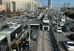 15 Temmuz'da metrobüs güzergahı değişiyor! 6 istasyon geçici olarak kapatılacak