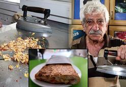 Ne kebap ne şırdan, turistler onun için sıraya giriyor! 76 yaşındaki Tahsin Usta 50 yıldır aynı ütüyle hazırlıyor!