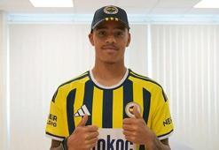 Fenerbahçe'nin yeni transferi Mason Greenwood İstanbul'a geldi!