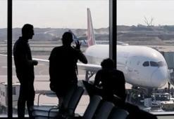 Yeni pasaport kuralı 15 yaşındaki çocuğu ülkede mahsur bıraktı! 'Uçağa binemezsin'