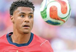 Watkins tamam sıra Villa’da