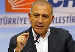 CHP'de 7 ilçe başkanı görevden alındı