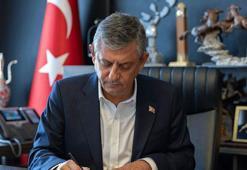 Özgür Özel'in partisinin ismi ve logosu belli oldu