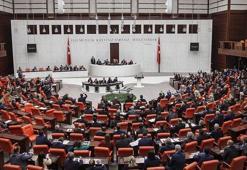 En düşük emekli aylığına ilişkin düzenlemeyi de içeren kanun teklifi, TBMM'de kabul edildi