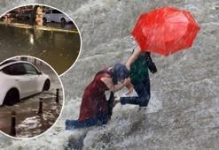 Meteoroloji alarm verdi! İstanbul’da sağanak başladı, yollar göle döndü