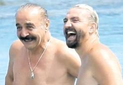 Yılmaz Erdoğan ve Caner Erkin'in deniz keyfi
