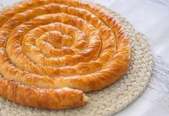 Fırından çıkan börek neden yumuşar? Böreği saatlerce çıtır tutmanın altın sırrı!