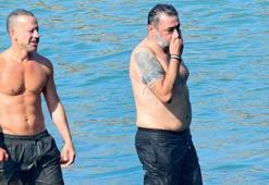 Kankalar tatilde! Rıza Kocaoğlu ve Celil Nalçakan Cennet Koyu'nda