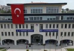 Kuşadası Belediyesi'ne operasyon! 15 kişi gözaltına alındı, 7 şüpheli aranıyor