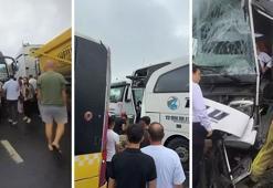 Son dakika! İstanbul'da yolcu otobüsü, İETT otobüsüne çarptı: 5 yaralı