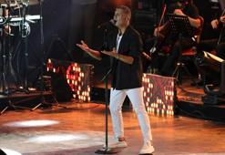 Yarım asrı aşan festival! Özcan Deniz final gecesinde ayakta alkışlandı