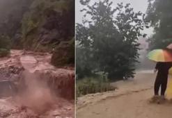 Giresun’da sağanak sonrası korkutan görüntü! Dereler taştı, yol ulaşıma kapandı