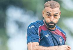 Salah'lı Trabzon sahnede