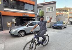 Kafasında 40 kilo taşırken bisiklet sürüyor, beton döküyor! Eskişehirli karpuzlu ustanın rekor kıran denge şovu