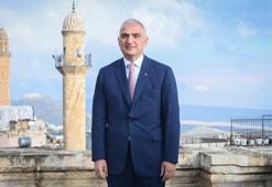 Depremde hasar göre iki tarihi cami Mevlid Kandili'nde yeniden ibadete açılıyor