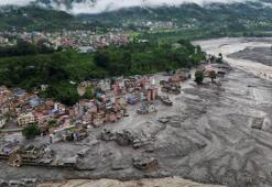 Nepal sınırında baraj patladı! Halka 'yükseklere kaçın' uyarısı