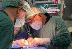 24 haftalık ve 610 gram dünyaya geldi! Rüzgar bebeğe yatak başında kalp ameliyatı