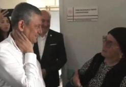 Özgür Özel'den 'Kılıçdaroğlu ne oldu?' sorusuna manidar yanıt: 'Kafasına göre bizim binada oturuyor'