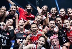 TÜRKİYE SIRBİSTAN VOLEYBOL MAÇI SAAT KAÇTA? FİLENİN SULTANLARI YARI FİNAL MAÇI NE ZAMAN, HANGİ KANALDA, EDA ERDEM OYNAYACAK MI? CANLI İZLE