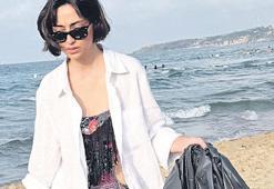 Plajda çöp topladı