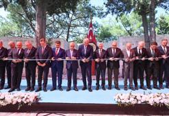 Bakan Ersoy 5 camiyi ibadete, Kahramanmaraş Kalesi’ni ziyarete açtı