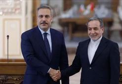 Dışişleri Bakanı Hakan Fidan, İranlı mevkidaşı Abbas Arakçi ile görüştü