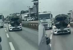 Trafikte ne yaptığını görenler inanamadı! Tehlikeli yöntem pes dedirtti
