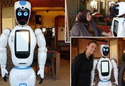 Erzurumlu robot Şukufe'yi görenler şaştı kaldı! Ağzı olsa cağ kebabı yiyecek, kıtlama çay içecek