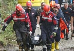 Trabzon’da sağanak felaketi! Heyelan altında kalan kişi hayatını kaybetti