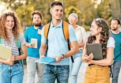 Üniversiteliye 12 burs fırsatı