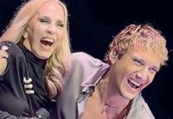 Sertab Erener ve Edis hayranlarını coşturdu! Sahnedeki düet büyük ilgi gördü