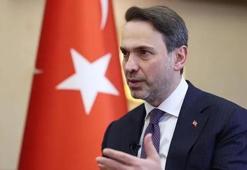 Bakan Bayraktar duyurdu! Güneş ve rüzgardan elektrik üretiminde tarihi rekor