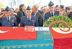 Asker selamıyla veda