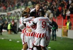 SAMSUNSPOR - TRABZONSPOR MAÇI SAAT KAÇTA, HANGİ KANALDA? MUHTEMEL 11'LER BELLİ OLDU MU? ŞİFRESİZ İZLE