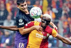 Aslan Barça'ya diş geçiremedi
