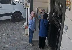 Eşarplı hırsızların yöntemi ortaya çıktı! Kapıyı plastik parçayla açtılar