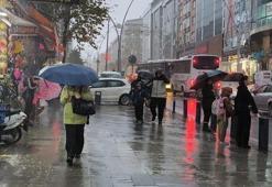 İSTANBUL'DA YAĞIŞLAR KAÇ GÜN SÜRECEK, HAFTA SONU YAĞMUR VAR MI? METEOROLOJİ VE PROF. DR. ORHAN ŞEN'DEN SON DAKİKA KUVVETLİ SAĞANAK UYARISI! CUMA, CUMARTESİ, PAZAR YAĞIŞ VAR MI?