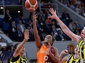 Kadınlar EuroLeague'de Galatasaray'ı yenen Fenerbahçe şampiyon