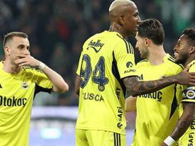 Fenerbahçe’nin yıldızına büyük ilgi! 3 ülkeden resmi teklif kapıda