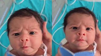 Gözlerini açtığı gibi kaşlarını çattı! Minik bebeğin o anları viral oldu