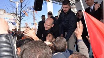 Bakan Soylu: 15 bin adam vardı dağlarda, şu an 700 kişi kaldı