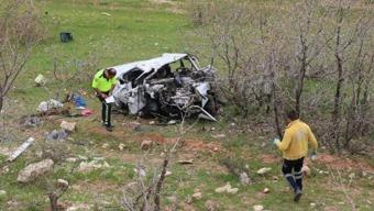 Diyarbakır'da otomobiller çarpıştı: 5 ölü, 4 yaralı