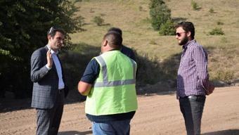 Reşadiye'de asfalt yol çalışması devam ediyor
