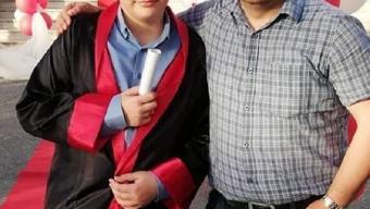 Burak, kaşına isabet eden maganda kurşunuyla yaralandı