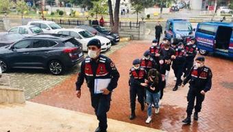 Trabzon'da evlere dadanan hırsızlar yakalandı