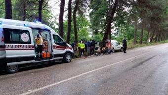 Tokat'ta hafif ticari araç ile otomobil çarpıştı: 4 yaralı