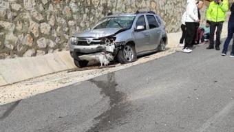 Akseki'de trafik kazası: 2 yaralı