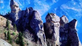 Kayalıkta mahsur kalan kişi, kurtarıldı